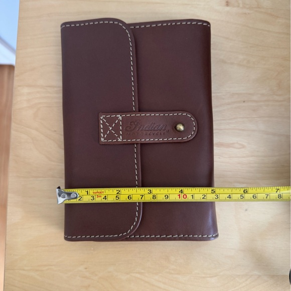 Indian motorcycle. Brown Leather Men's travel bag. - Picture 3 of 7